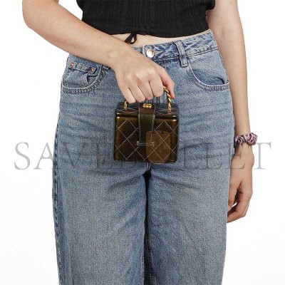 CHANEL MINI CC VANITY CASE OLIVE GREEN IRIDESCENT QUILTED PATENT LEATHER A2227 (11*9.5*8.5cm)